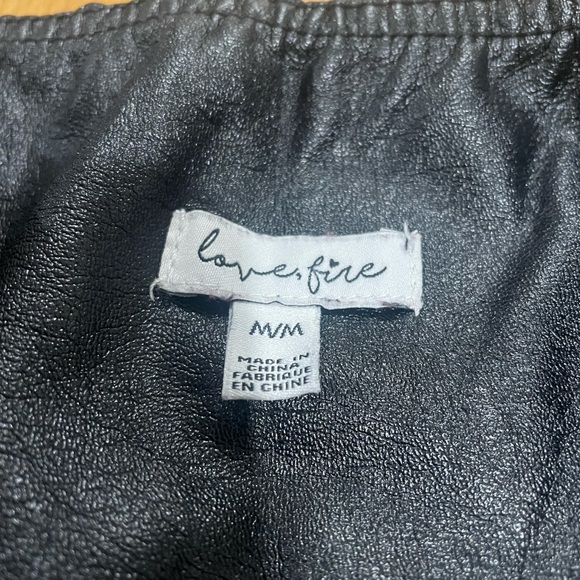 Women’s Faux Leather Leggings - Picture 2 of 2